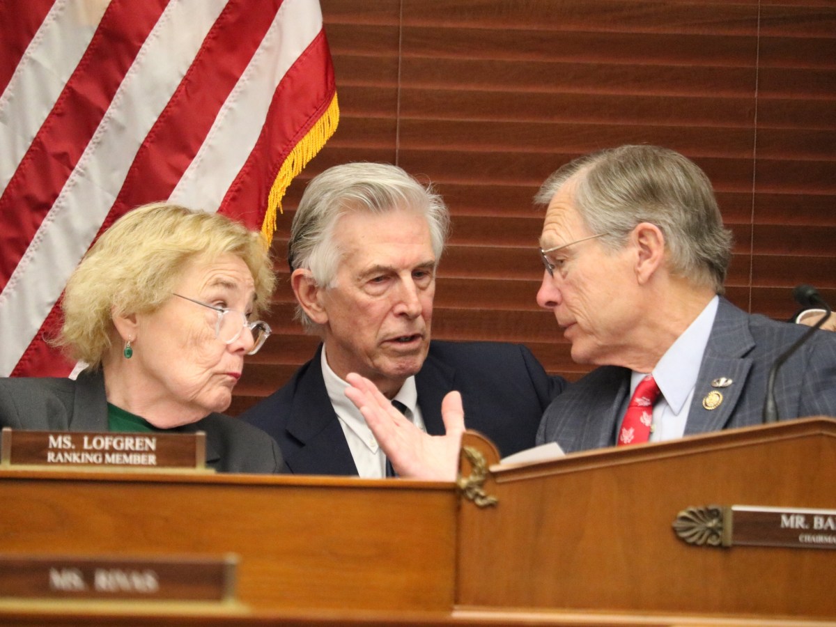 House committee advances NASA authorization bill